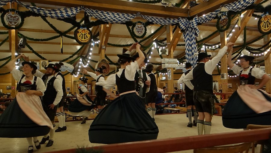 Oktoberfest 2144