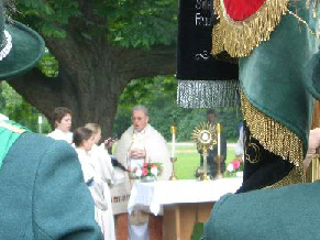 Fronleichnamsprozession Pfarrei Heilige Famlilie