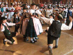 2. Platz der Jugendgruppe beim Isargau Wertungsplatteln 2005 in der Heide Volm