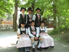 Teilnehmer beim Wertungsplatteln 2007 in der Heide Volm Planeg